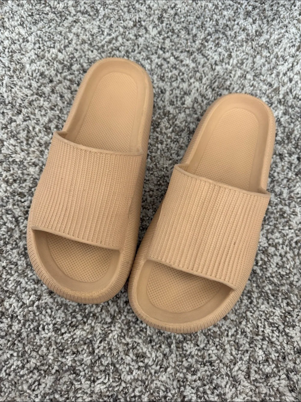 Cloud Slide Sandals in Tan – Easy-On Comfort